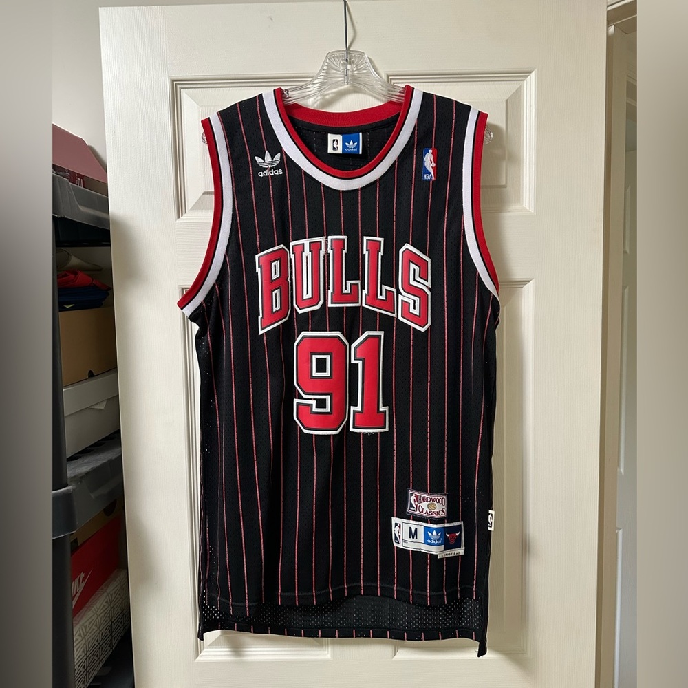 Men’s basketball jersey adidas Black/Red Chicago Bulls #91 Pinstripe Jersey